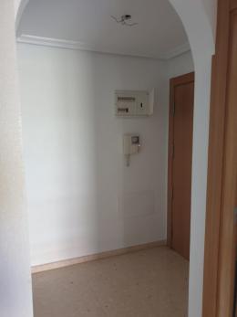 VIVIENDA EN ZONA TOSCAR